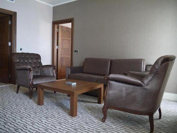 Crixus Duhok Hotel Kültér fotó